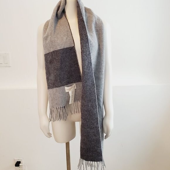 NWT Italian Woolen Treasures Lambswool Scarf Color block Italy 66"x14" - Picture 3 of 4